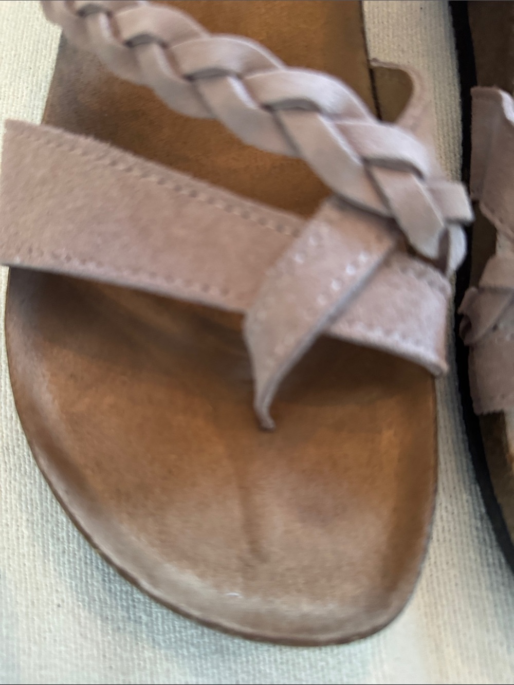 White Mountain Footbeds Hazy Braided Strappy Sandals in Mauve - Sz8 - Like New - Picture 3 of 10